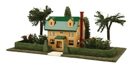 MTH Lionel 11-90075 No. 912 Suburban Home Plot w/No. 189 Villa - £154.92 GBP