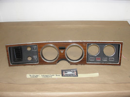 1976 76 Chrysler Cordoba Dash Instrument Panel Cluster Vent Bezel Trim Woodgrain - £78.68 GBP