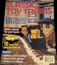Classic Toy Trains July 2001 Big Trains Small Room Build A Tunnel for La... - $7.87