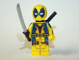 Minifigure Deadpool Yellow and Blue X-Men Comic Custom Toy - £3.89 GBP