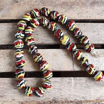 Stunning vintage glass beads veneraano pattern glass beads necklacesGift - $41.42