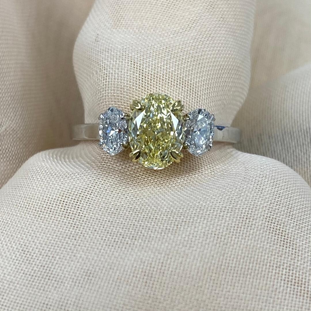 3 Stone 1.22 Ct IGI Yellow Oval Lab Grown Diamond Engagement Ring 14k 1.74 Ctw Item image 11