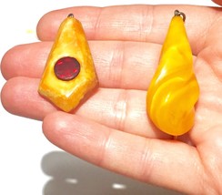 Stunning Vtg Old Amber Butterscotch EggYolk Antique ArtDeco pendant ruby - £243.19 GBP