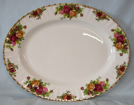 Royal Albert Old Country Roses Small Oval Platter 12 7/8&quot; - £47.56 GBP