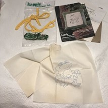 1980 Kappie Originals Funky Frog embroidery Decorator Pillow Kit #QE006  as is - £18.52 GBP
