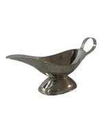 Stainless Steel Home Basics Gravy Boat Cooking Utensil  (SHIPS IN 24 HOURS) - $31.78 CAD