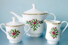 Gorham Festive Holly Teapot Sugar Bowl &amp; Creamer Boxed 3 PC. Tea Set New - £51.87 GBP