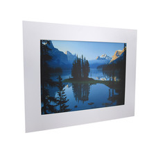 National Geographic Matted Print - Maligne Lake - 16 x 20 Inches - £18.08 GBP