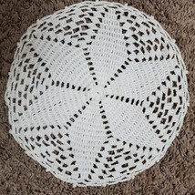 Vintage Hand Crochet Beige Doily 9 Inch Star Pattern Scallop Edge - £8.72 GBP