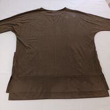 Mittoshop Front Pockets Women’s Brown Blouse Shirt Measured Size Chest 50 Inches image 2