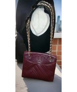 TORY BURCH Alexa Convertible Shoulder Crossbody Bag  Imperial Garnet - $1,857.39 MXN