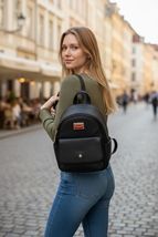 Ihayner ladies Backpack Black Faux Leather Gold Hardware - $19.80