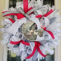 Farmhouse Chicken Wreath Red White Decor 22x8 Country Porch Accent - $59.99