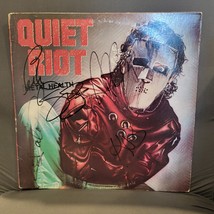 Quiet Riot Signed lp Metal Health , 4 members, Original, Vintage, Great ... - $150.00