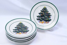 Totally Today Holly Tree Christmas Salad Dessert Plates 7.125&quot; Lot of 8 - £28.12 GBP