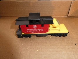 Vintage HO Scale Tyco Pennsylvania Maintenance MW 984 Searchlight Caboose Car - £14.24 GBP