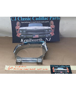 OEM 60 Cadillac LEFT DRIVER SIDE OUTER PARKING  LIGHT LAMP BEZEL TRIM - $128.88 CAD