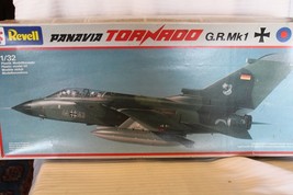 1/32 Scale Revell, Panavia Tornado G.R. Mk1 Airplane Model Kit, #4760 BN - £82.56 GBP