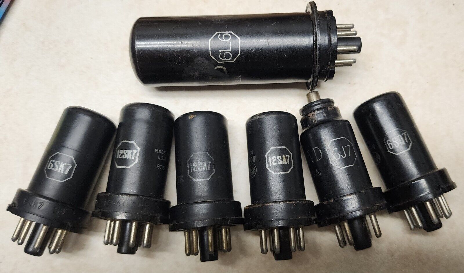 7 Vintage Metal Vacuum Electron Tubes RCA, KEN-RAD Not Tested - $34.64