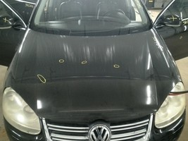 Hood Sedan VIN J 8th Digit Fits 05-10 JETTA 104871835Hood Only, Any Dama... - $2,224.36 MXN