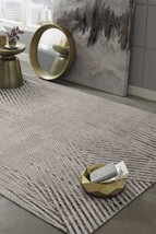 HomeRoots 374790 79 x 114 in. Polyester Rug, Ivory &amp; Grey - £297.08 GBP