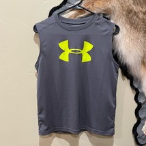 Under Armour Sleeveless Shirt - $17.60