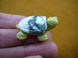 (Y-TUR-LAT-553) White Yellow 2 Piece Tortoise Turtle Carving Figurine Gemstone - £11.23 GBP