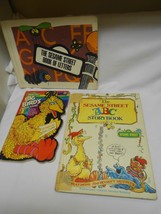 Vintage lot of 3 Sesame Street HC Board Books letters colors &amp; More  1970s - £5.66 GBP