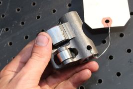 2000-2005 TOYOTA CELICA GTS ROCKER SHAFT LINK BRACKET #3 GT-S M664 image 6
