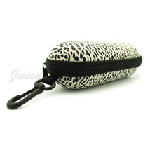 Zipper Case with Clip for Sunglasses or Eyeglasses Leopard Print - £7.93 GBP