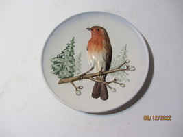 Goebel Wildlife ROBIN Plate, Bas Relief on Porcelain, Hand Painted 1ST EDITION - £8.05 GBP