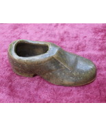 Yellow Ware Pottery Shoe Figurine Frogskin Green Dappled Color - £14.69 GBP