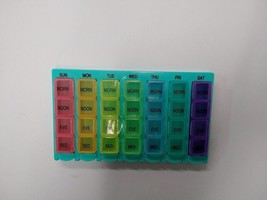 Blue Rainbow Pop &amp; Go Pill Organizer M-F Morn/Noon/Eve/Bed - £8.13 GBP