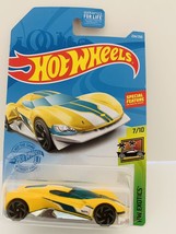Hot Wheels Exotics *7/10* Crescendo Car Figure (234/250) - £9.19 GBP