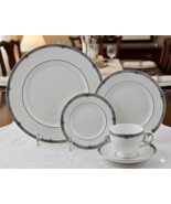 Wedgwood Amherst Collection Platinum Trim Gray Band Blue Flowers England... - $14.99+