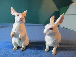 Lefton Rabbit Figurines Set of 2 - £19.63 GBP