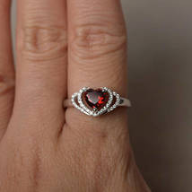 1Ct Heart Shaped Garnet 14K White Gold Finish Engagement Wedding Ring - £59.59 GBP