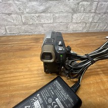 Sony Handycam DCR-DVD92 Camcorder 20x Zoom 800x Digital TESTED W Dvd + Charger - $49.01