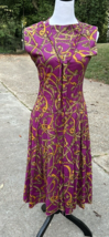 Vintage 70s Boho psychedelic abstract bright fit &amp; flare sleeveless purple dress - $38.61