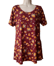 LulaRoe Top Women&#39;s Small Burgundy Floral Pullover Scoop Neck Short Slee... - $167.40 MXN