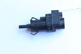 2006 VOLVO V50 BRAKE PEDAL LIGHT SENSOR SWITCH K4233 image 4