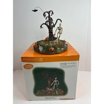 Dept 56 Halloween Taking Bones For A Walk animated village accessory 53159 - $552.04 MXN