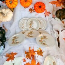 Vintage MCM Oneida 1801 Tavern Melamine 8 Pieces Dinner Plates 10.25” Di... - $34.00