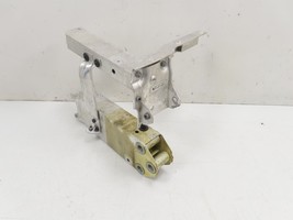 12 BMW 650i F12 Convertible #1306 Bracket, Bumper Fender Support Mount Left - $79.19