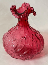 Vintage Fenton Cranberry Red Carnival Glass Swans Cattails Vase - £87.65 GBP
