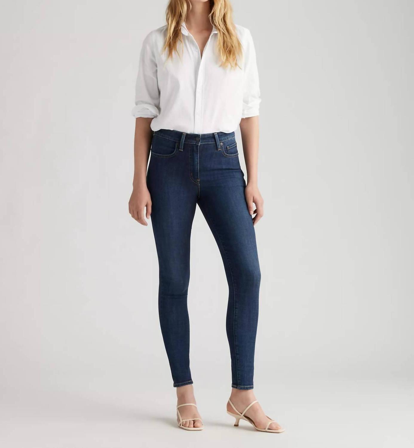 Levi&#39;s 721 High Rise Skinny Jean Dark Blue - $45.00