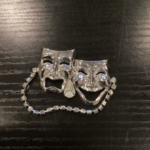 Vintage Comedy Tragedy Brooch Theater Face Mask Shiny Silver  Tone Pin Drama - £11.73 GBP