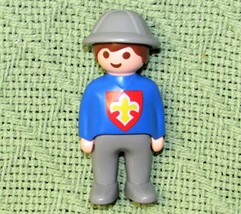 Vintage Playmobil Adult Man Blue Shirt With Cross Shield Gray Hat Panys 1990 Toy - $1.80