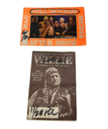 Willie Nelson Back Stage Pass &amp; Autographed Sticker Hand Signed Auto RARE - €290,82 EUR