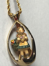 Hummel Goebel &quot;GIRL WITH Heart&quot; Collectors Club Necklace 24” - £51.35 GBP